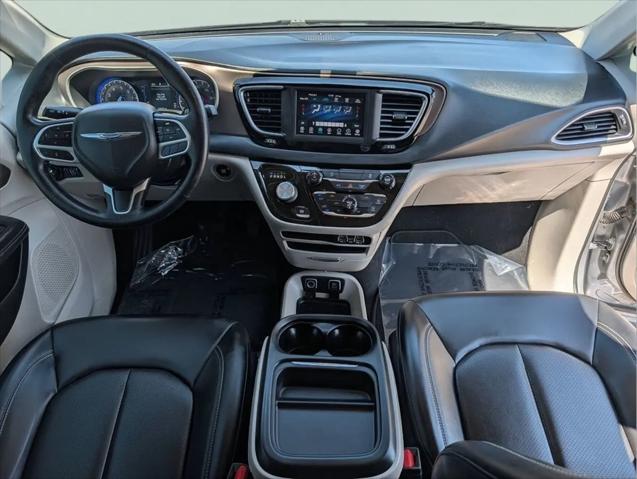 2021 Chrysler Voyager LXI