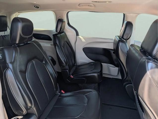 2021 Chrysler Voyager LXI