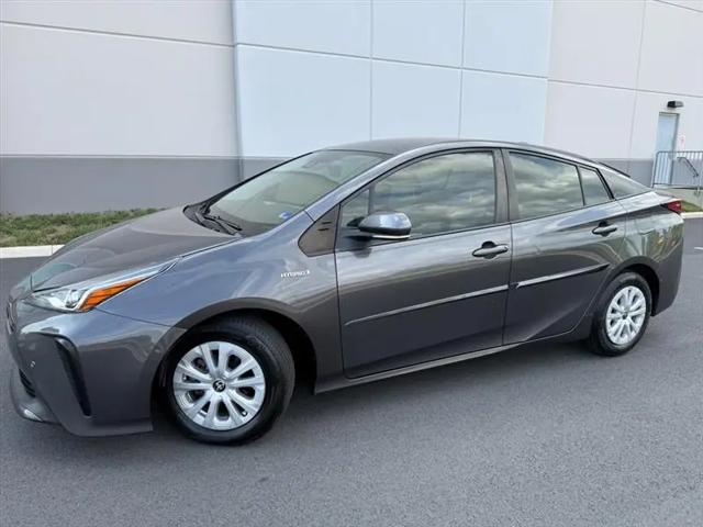 2021 Toyota Prius L Eco