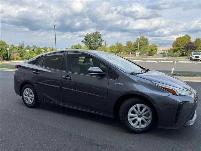 2021 Toyota Prius L Eco
