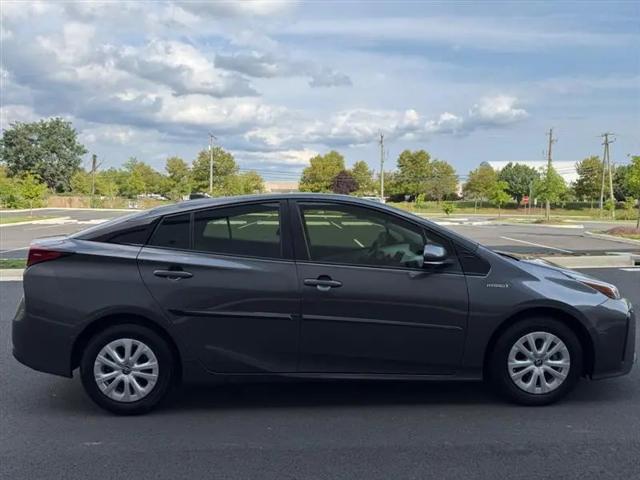 2021 Toyota Prius L Eco