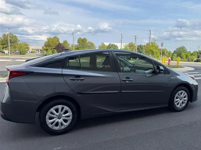 2021 Toyota Prius L Eco