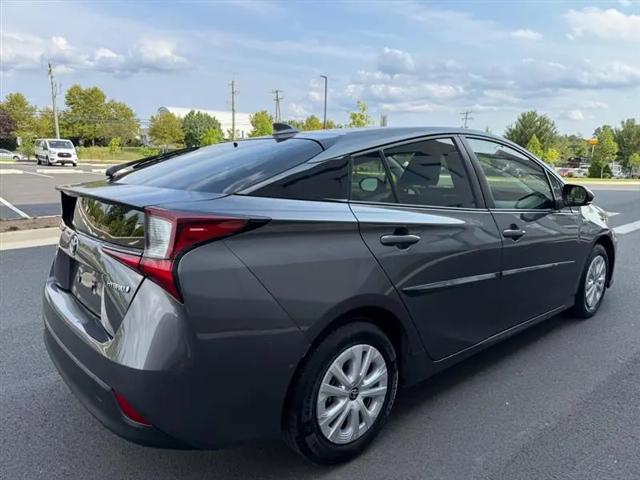 2021 Toyota Prius L Eco