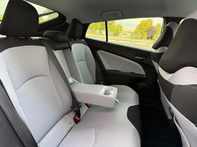 2021 Toyota Prius L Eco