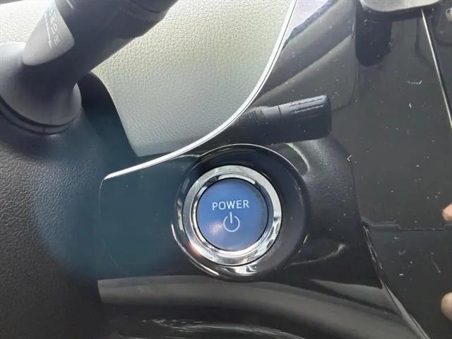 2021 Toyota Prius L Eco