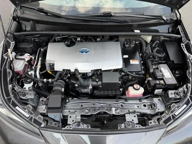 2021 Toyota Prius L Eco