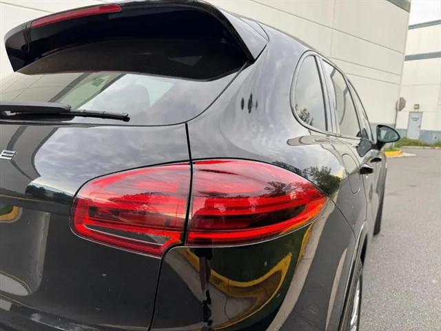 2015 Porsche Cayenne S