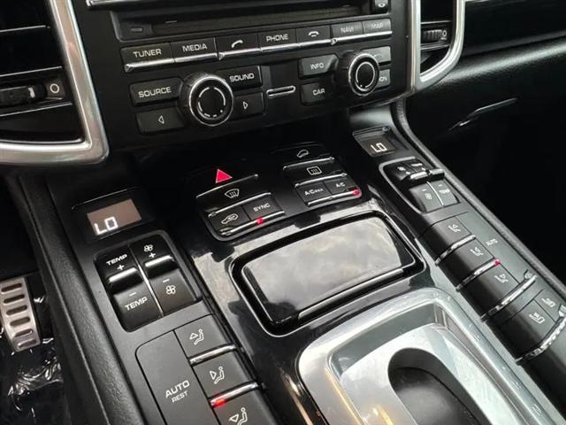 2015 Porsche Cayenne S
