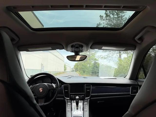 2011 Porsche Panamera Panamera
