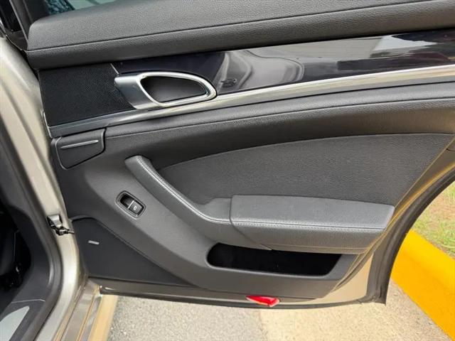 2011 Porsche Panamera Panamera