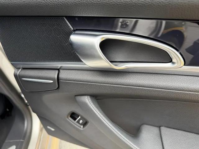 2011 Porsche Panamera Panamera