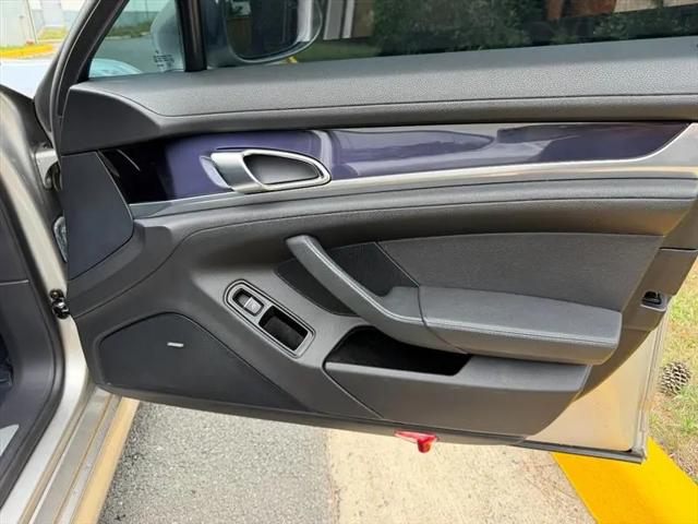 2011 Porsche Panamera Panamera