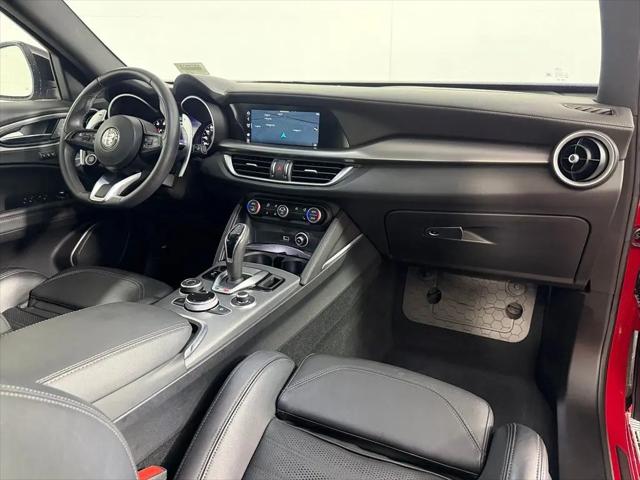 2023 Alfa Romeo Stelvio Veloce AWD