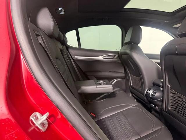 2023 Alfa Romeo Stelvio Veloce AWD