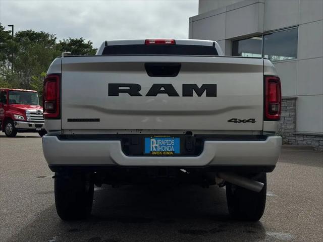 2026 Ram 2500 Big Horn Crew Cab 4x4 64 Box