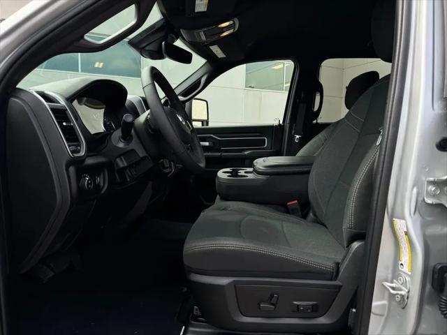 2026 Ram 2500 Big Horn Crew Cab 4x4 64 Box