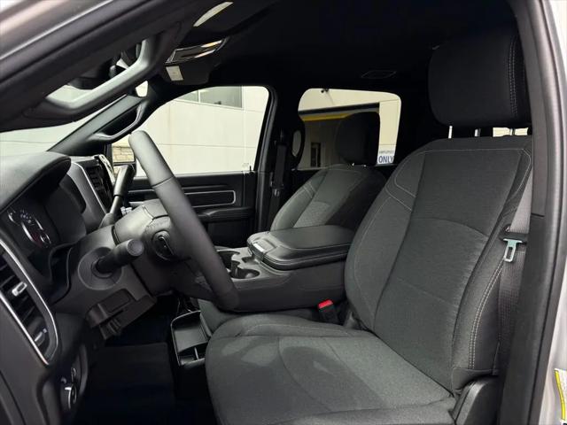 2026 Ram 2500 Big Horn Crew Cab 4x4 64 Box