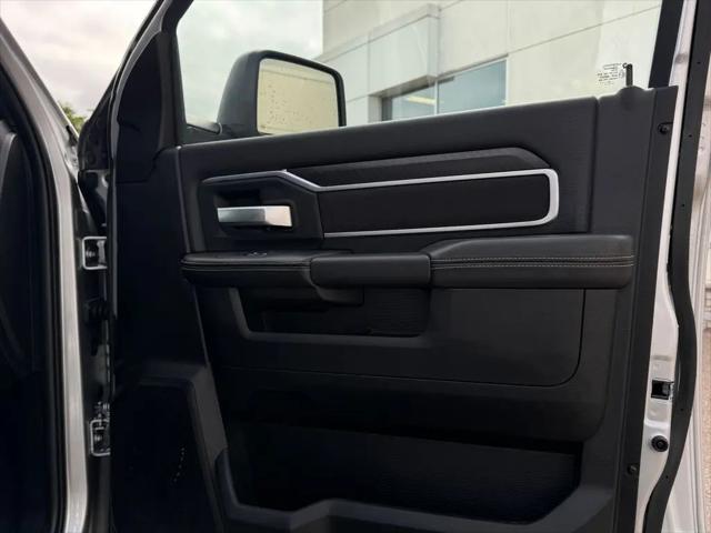 2026 Ram 2500 Big Horn Crew Cab 4x4 64 Box
