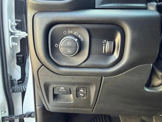 2024 Ram 1500 Big Horn Crew Cab 4x4 57 Box