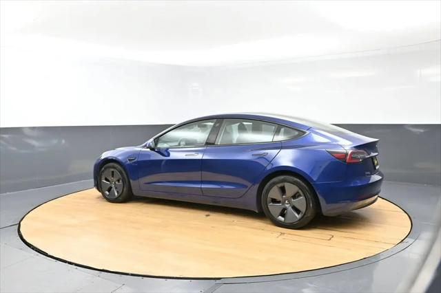 2022 Tesla Model 3 Rear-Wheel Drive