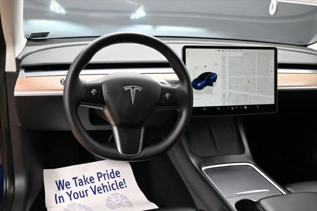 2022 Tesla Model 3 Rear-Wheel Drive