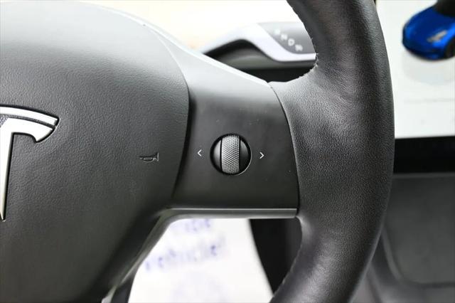 2022 Tesla Model 3 Rear-Wheel Drive