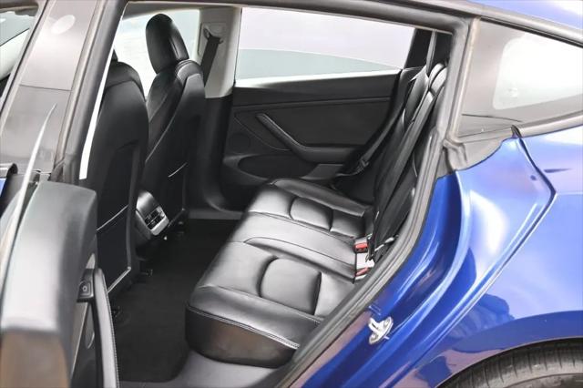 2022 Tesla Model 3 Rear-Wheel Drive