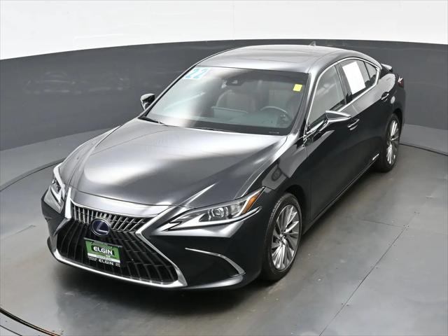 2022 Lexus ES 300h Luxury