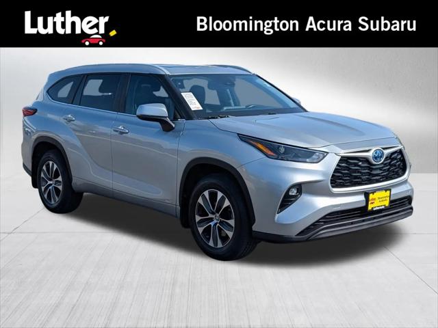 2023 Toyota Highlander Hybrid XLE for sale in Bloomington, MN