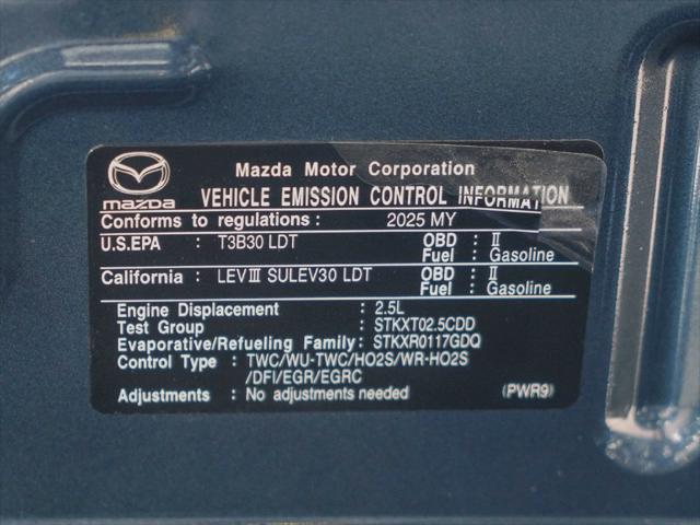 2025 Mazda CX-50 2.5 S Preferred Package