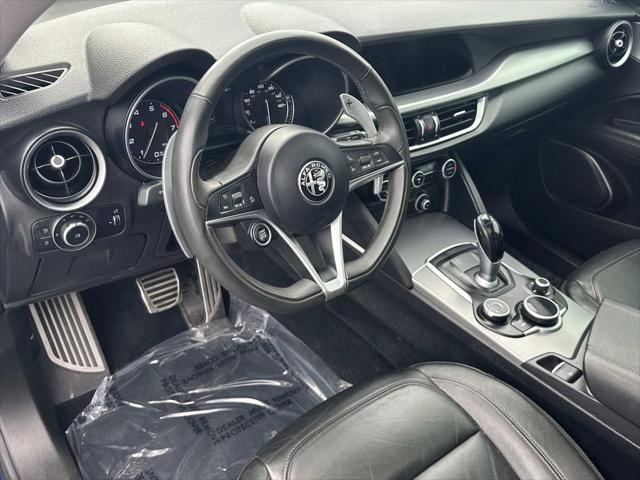 2018 Alfa Romeo Stelvio Sport AWD 2018 Alfa Romeo Stelvio Sport AWD