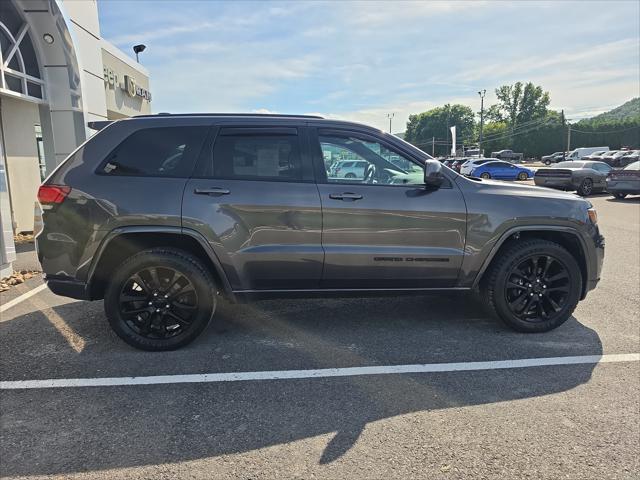 2020 Jeep Grand Cherokee Altitude 4x4 2020 Jeep Grand Cherokee Altitude 4x4