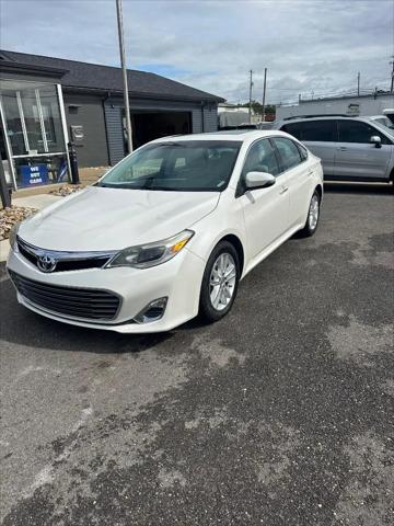 2014 Toyota Avalon XLE for sale near Cambridge, OH