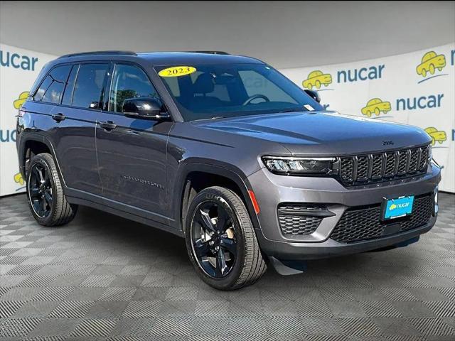 2023 Jeep Grand Cherokee Altitude 4x4 for sale in Lowell, MA