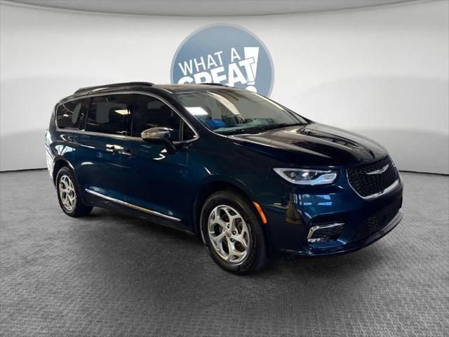 2023 Chrysler Pacifica Limited AWD for sale in Irwin, PA