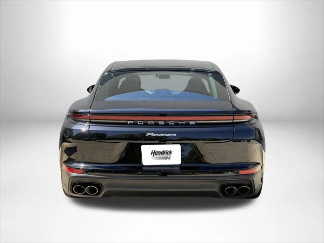 2024 Porsche Panamera 4