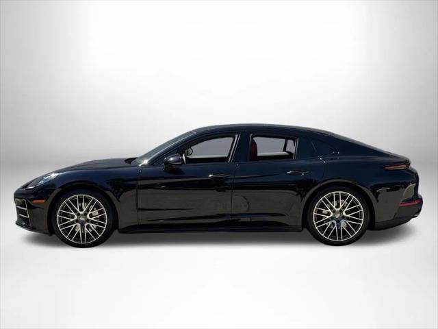 2024 Porsche Panamera 4