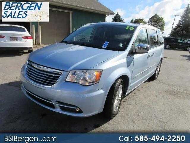 2016 Chrysler Town & Country Touring-L for sale in Bergen, NY