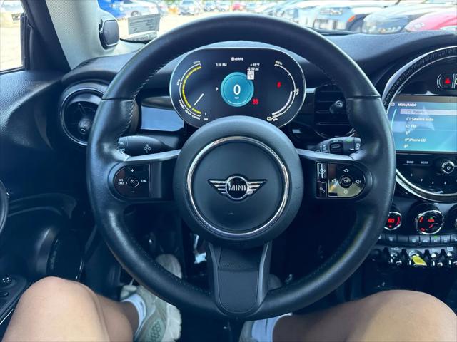 2024 MINI SE Hardtop Cooper