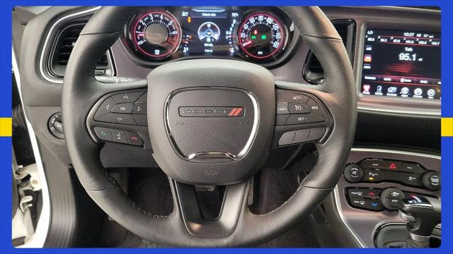 2016 Dodge Challenger SXT Plus