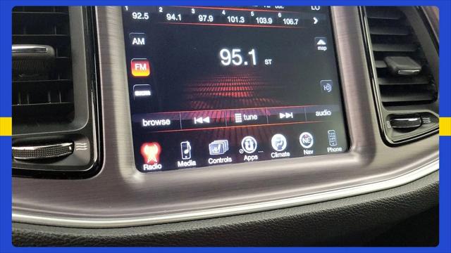 2016 Dodge Challenger SXT Plus