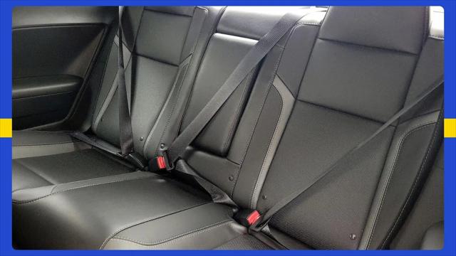 2016 Dodge Challenger SXT Plus