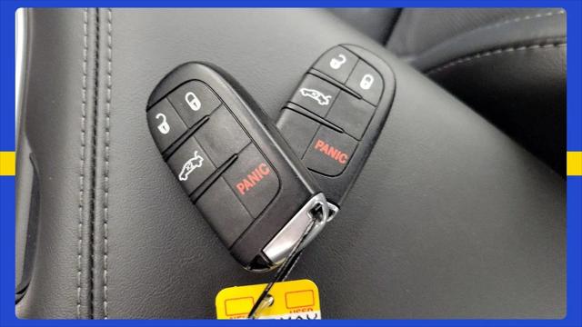 2016 Dodge Challenger SXT Plus