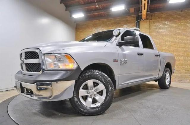 2019 Ram 1500 Classic SSV Crew Cab 4x4 57 Box for sale in Chicago, IL