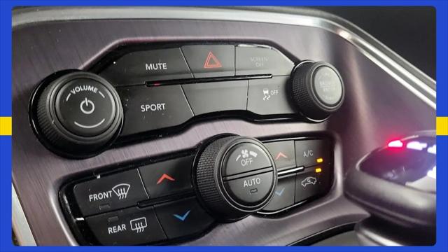 2018 Dodge Challenger SXT
