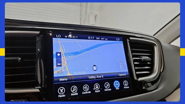 2017 Chrysler Pacifica Touring-L