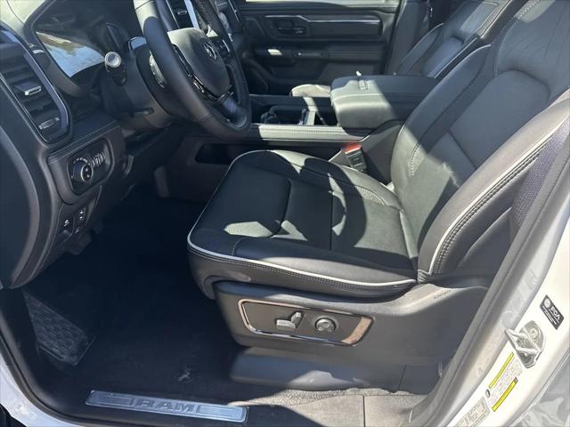 2025 Ram 1500 Limited Crew Cab 4x4 57 Box