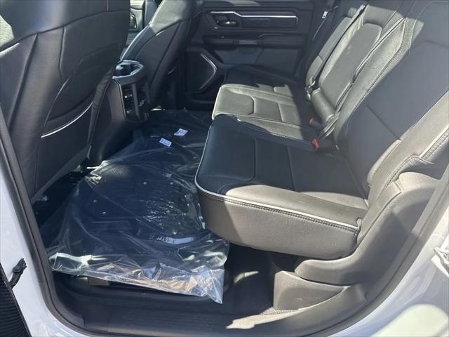 2025 Ram 1500 Limited Crew Cab 4x4 57 Box