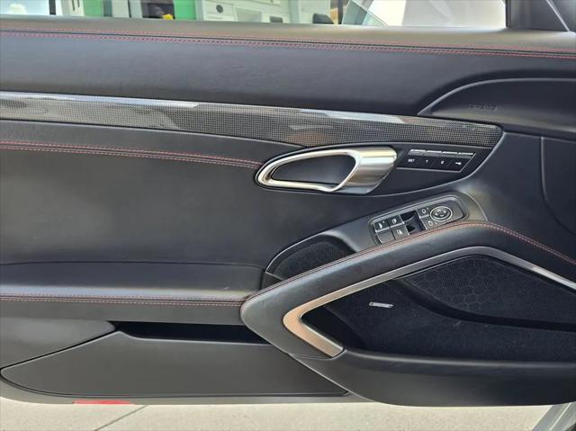 2016 Porsche 911 Turbo S