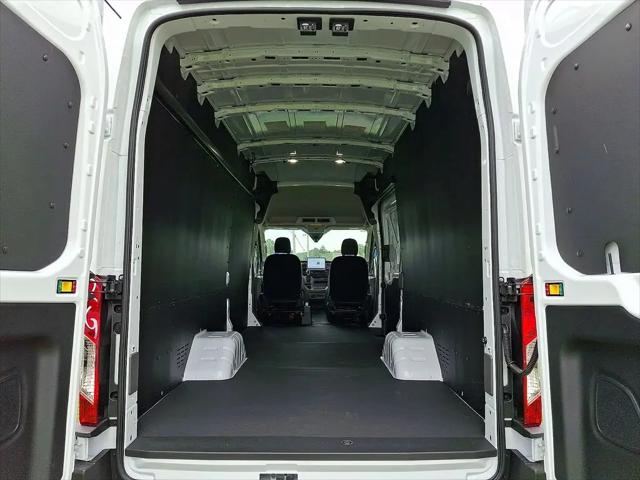 2027 Ford Transit Cargo Van T-350 HD